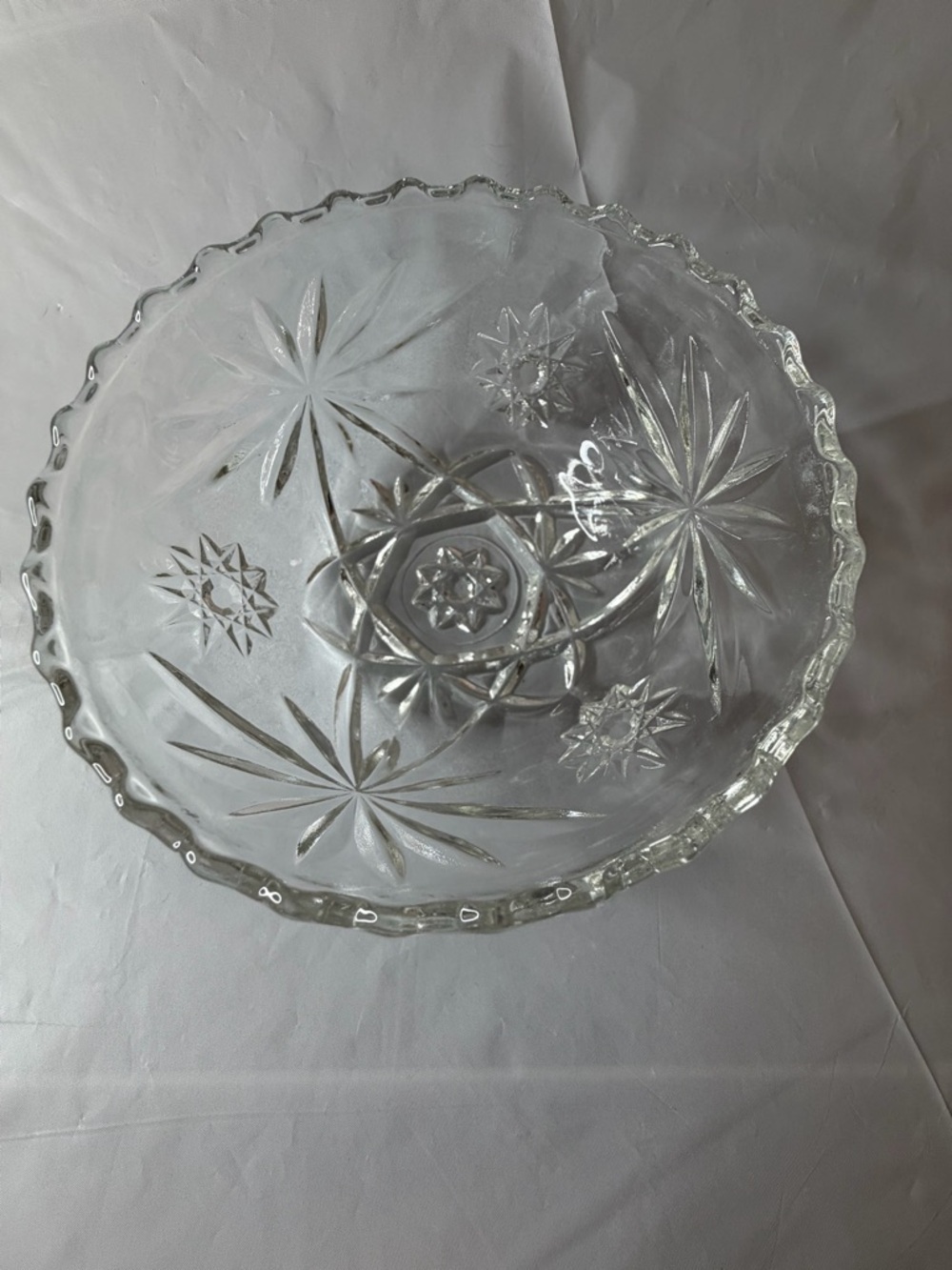 Vintage Anchor Hocking glass serving bowl - 5” - Picture 1 of 6